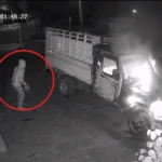 घर के बाहर खड़ी पिकअप को लगाई आग, CCTV में कैद हुई पूरी वारदात