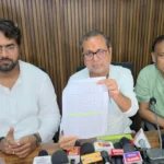 “392 बनाम 0” सड़क से सदन तक बिलासपुर की आवाज शून्य, सवाल पूछेंगे तो मंत्री कैसे बनेंगे? शैलेष पाण्डेय का विधायक अमर अग्रवाल पर तीखा हमला…मंत्री पद के लिए कर रहे राजनीति