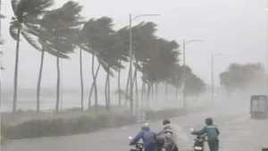 CG Weather Alert: अगले 48 घंटे भारी! बिलासपुर समेत 12 जिलों में Yellow Alert, इन इलाकों में जमकर बरसेगा पानी