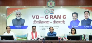 CM विष्णुदेव साय ने शुरू किया ‘मेरी बेटी–मेरा अभिमान’ अभियान : हर गांव में बनेगा मुक्तिधाम, स्कूलों में बालिकाओं के लिए शौचालय; 6,855 करोड़ से बदलेगी तस्वीर