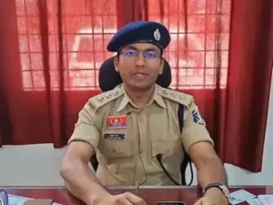 Chhattisgarh के इस ट्रेनी IPS पर 1 करोड़ रुपए से अधिक रिश्वत लेने का आरोप, CBI कोर्ट ने DGP और CBI निदेशक को नोटिस जारी