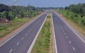 रायपुर-बलौदाबाजार सफर होगा फोरलेन! 1500 करोड़ की सड़क परियोजना पर बढ़ी रफ्तार, 17 हेक्टेयर जमीन सर्वे में शामिल
