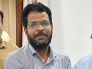 BJP नेता समेत तीन पर FIR; नाबालिग छात्रा से छेड़छाड़ का आरोप, ‘जवान हो गई हो, घुमाकर लाता हूं’ कहने का आरोप